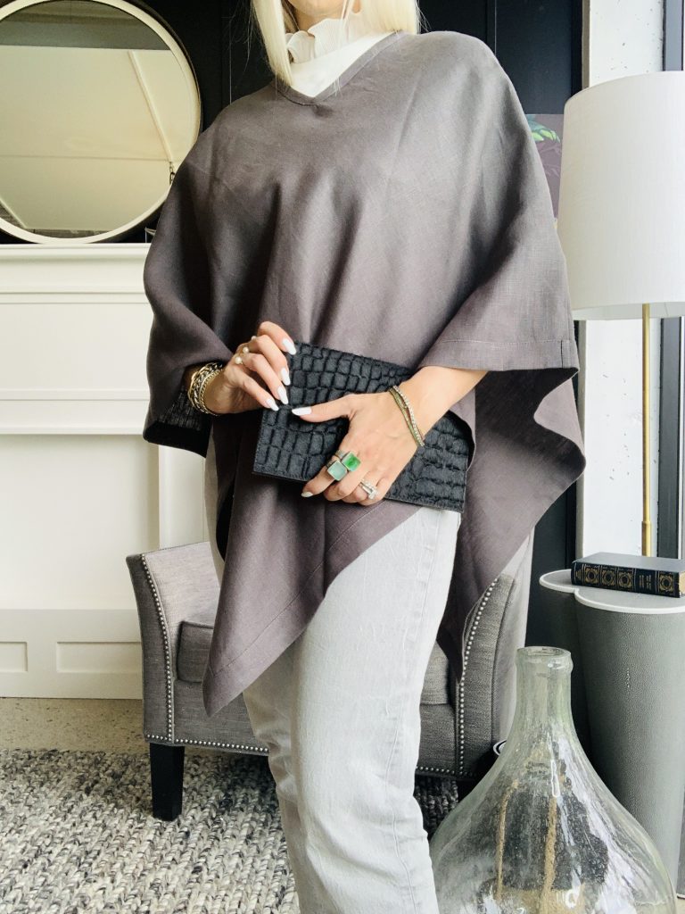 Red Door Home Living Katrina Olson in crown grey poncho with clutch